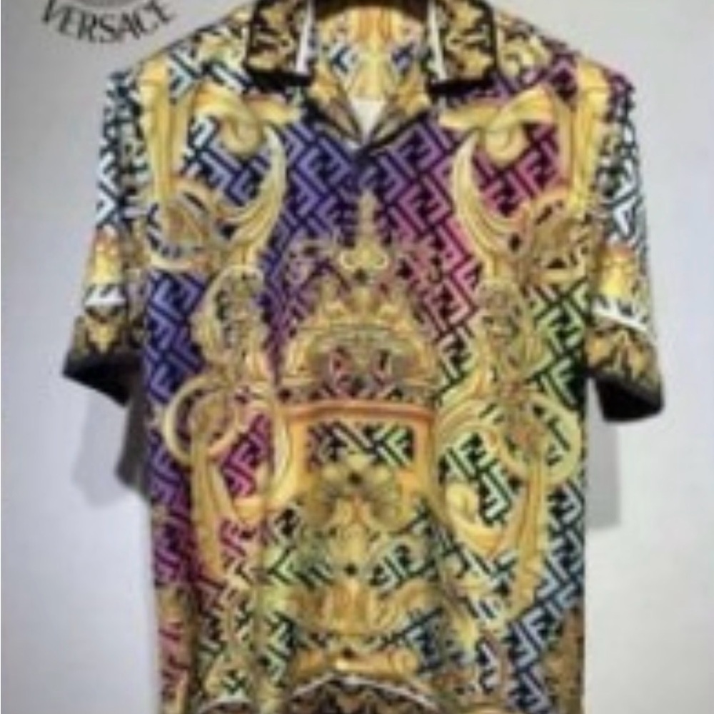Versace Baroque Print Short-Sleeve Shirt in Gold and Multicolor